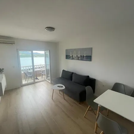 Kristic Апартаменты *